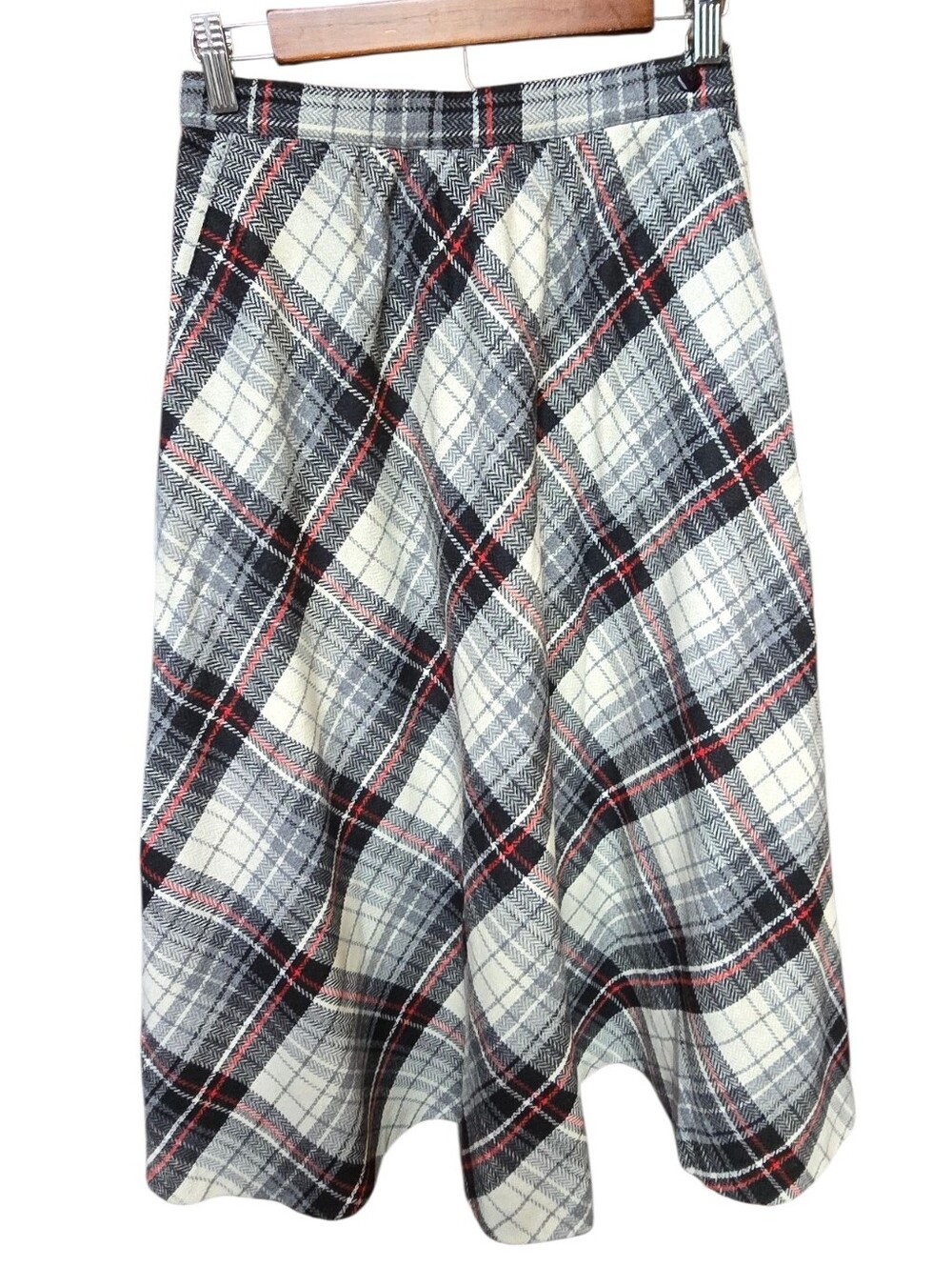 Vintage 1980s B. Bronson Plaid Wool Blend Midi Skirt Black White Red 8 - Picture 2 of 6